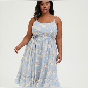 TORRID Light Blue Feather Challis Midi Dress Size 3 22-24